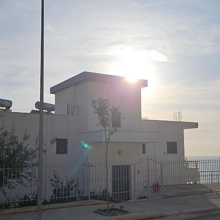 סרנדה Nora'S Guesthouse מראה חיצוני תמונה