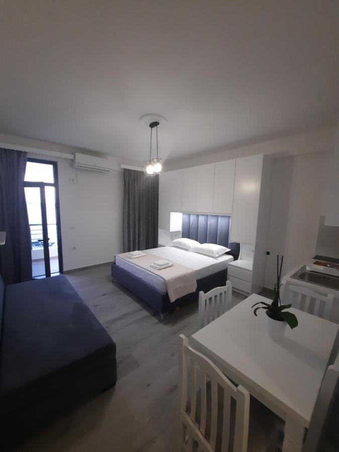 סרנדה Nora'S Guesthouse מראה חיצוני תמונה