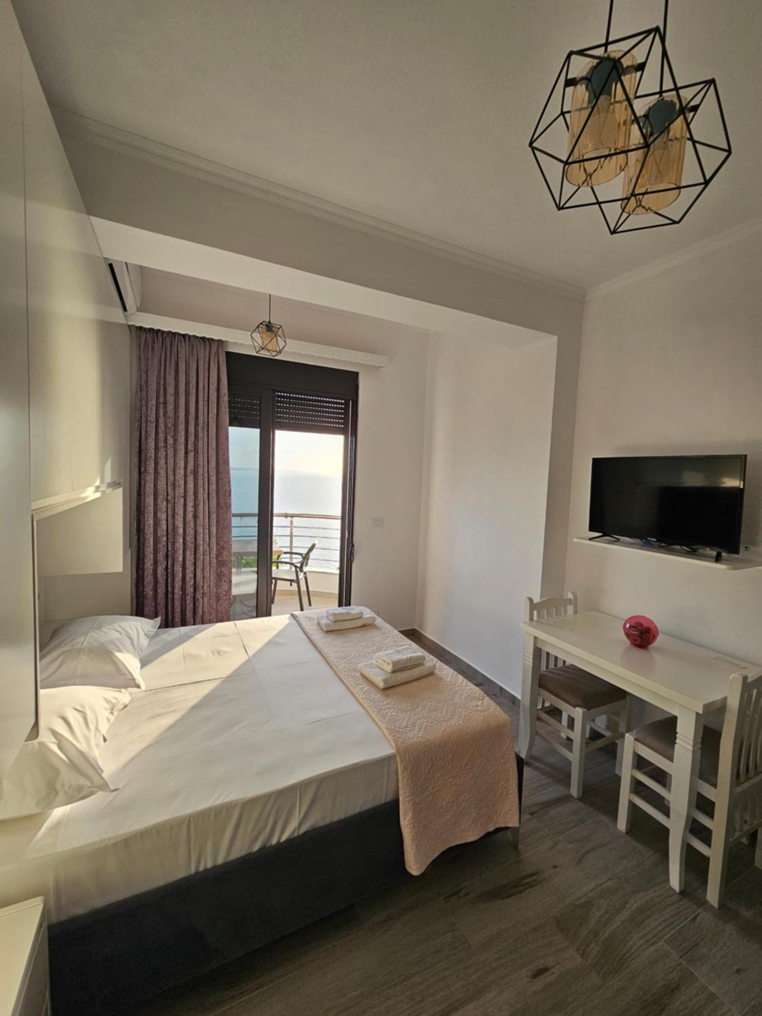 סרנדה Nora'S Guesthouse מראה חיצוני תמונה