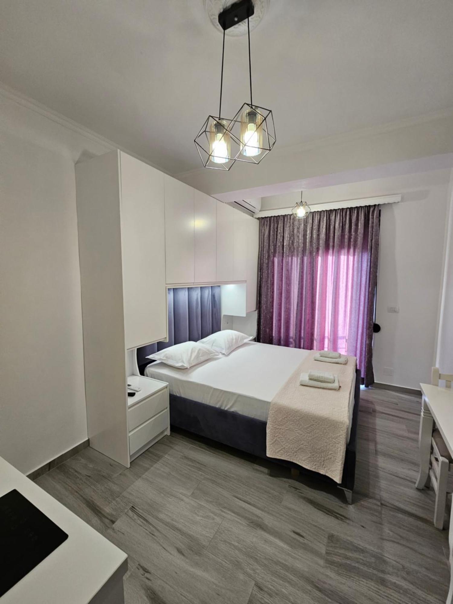 סרנדה Nora'S Guesthouse מראה חיצוני תמונה