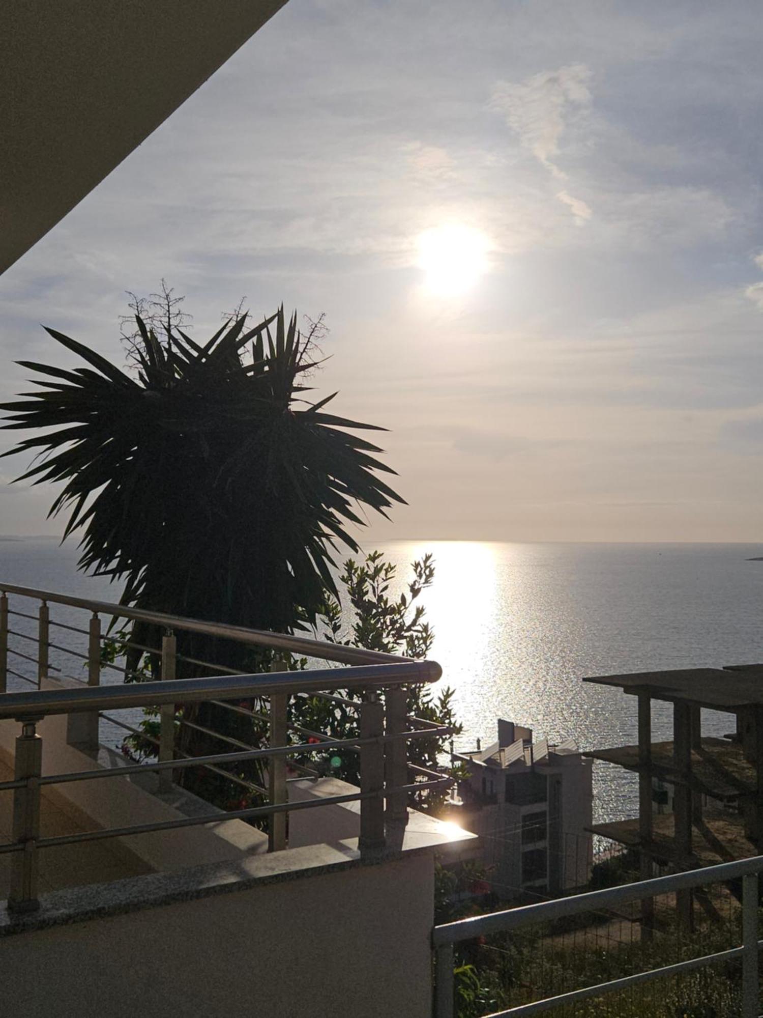 סרנדה Nora'S Guesthouse מראה חיצוני תמונה